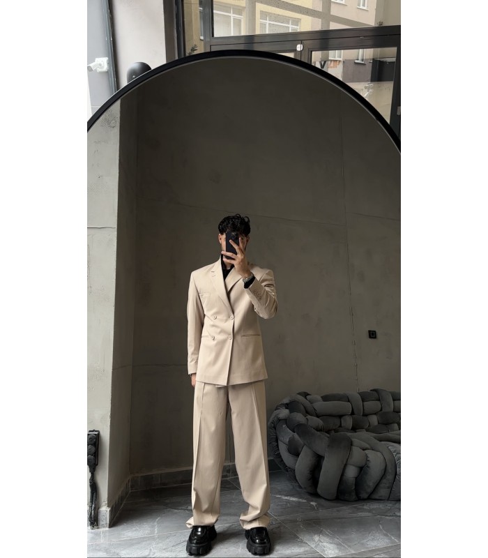 Yeni sezon oversize krem takım