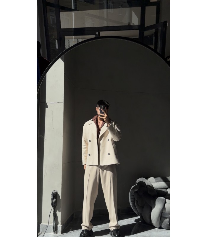 CROP KESİM OVERSİZE DÜĞME DETAYLI CEKET