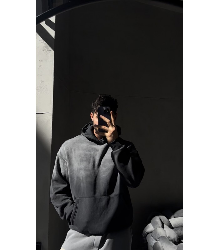 OVERSİZE SPREY DETAYLI SWEATSHİRT