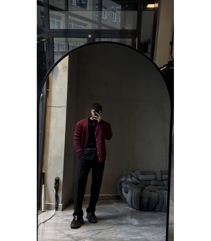 OVERSİZE ÖZEL DÜĞME DETAYLI HIRKA