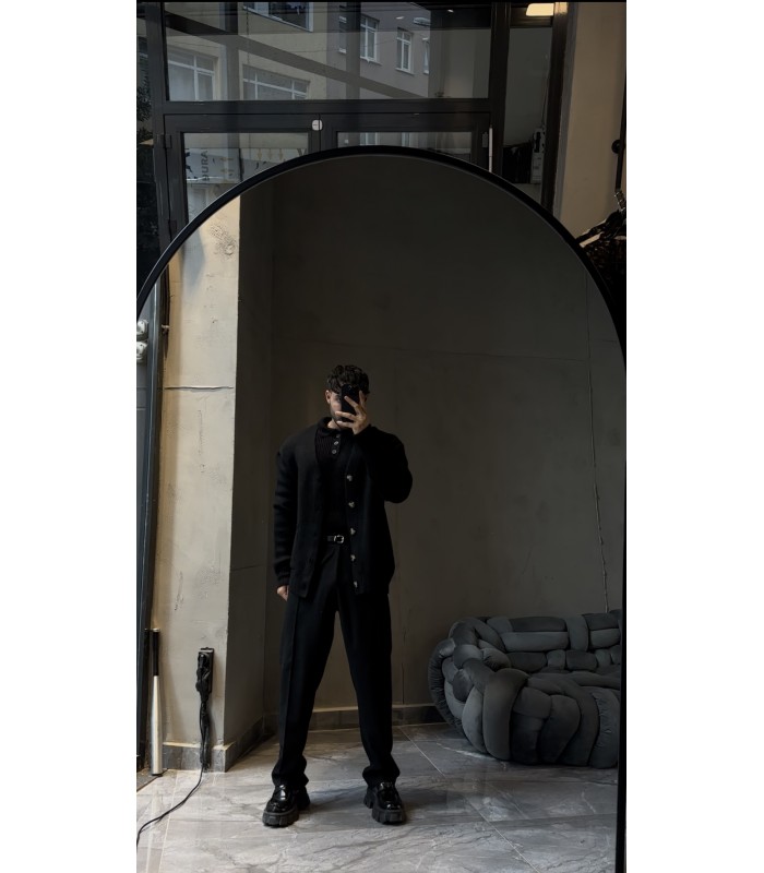 OVERSİZE ÖZEL DÜĞME DETAYLI HIRKA