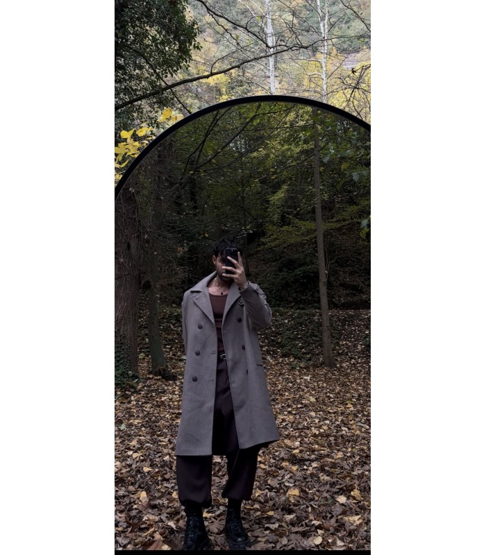 KEMER DETAYLI OVERSİZE KABAN