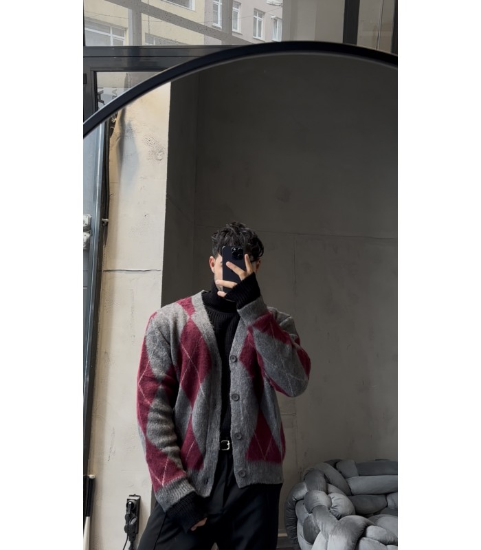 OVERSİZE YAKA ÖZEL KESİM DETAYLI HIRKA