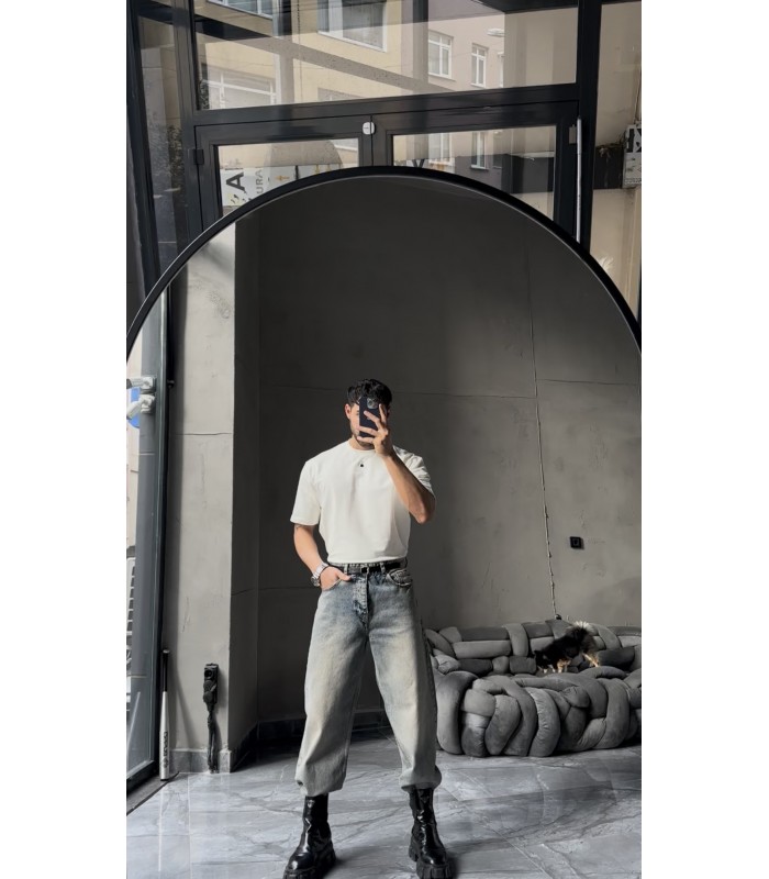 OVERSİZE ÖZEL KUMAŞ YÜKSEK KALİTE TİŞÖRT