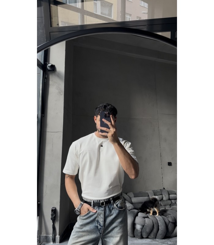 OVERSİZE ÖZEL KUMAŞ YÜKSEK KALİTE TİŞÖRT