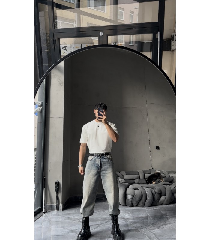 OVERSİZE ÖZEL KUMAŞ YÜKSEK KALİTE TİŞÖRT