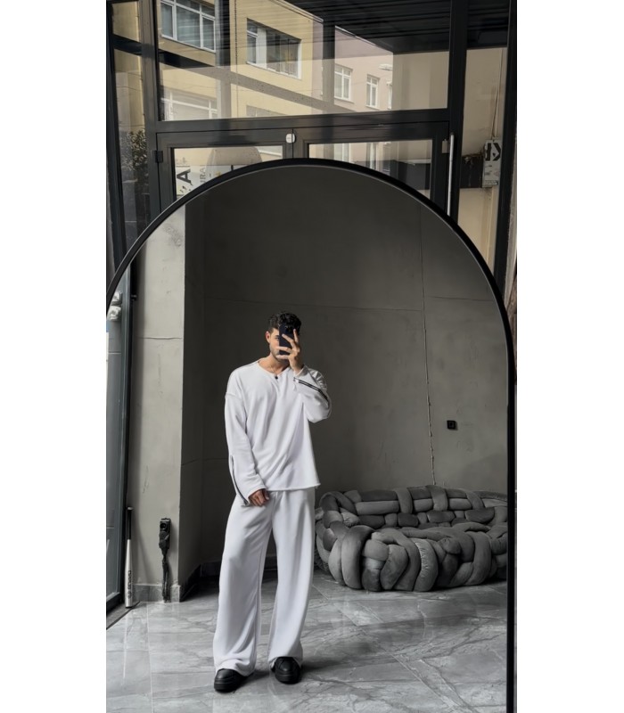 ÖZEL TASARIM YANDAN FERMUAR DETAYLI EŞOFMAN TAKIM