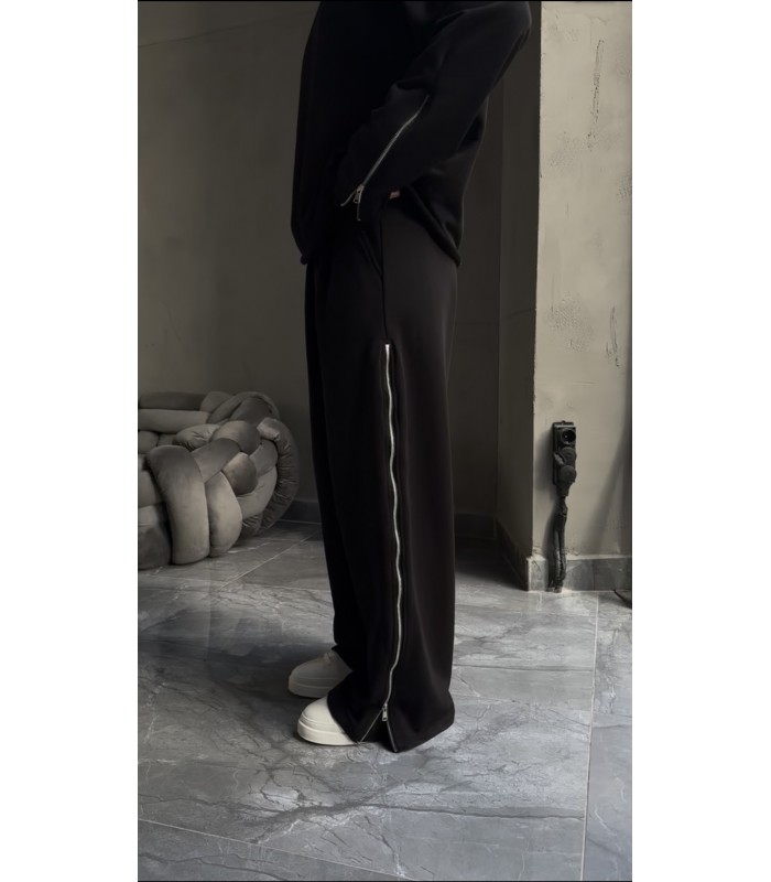 ÖZEL TASARIM YANDAN FERMUAR DETAYLI EŞOFMAN