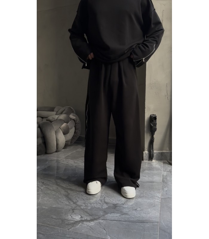 ÖZEL TASARIM YANDAN FERMUAR DETAYLI EŞOFMAN