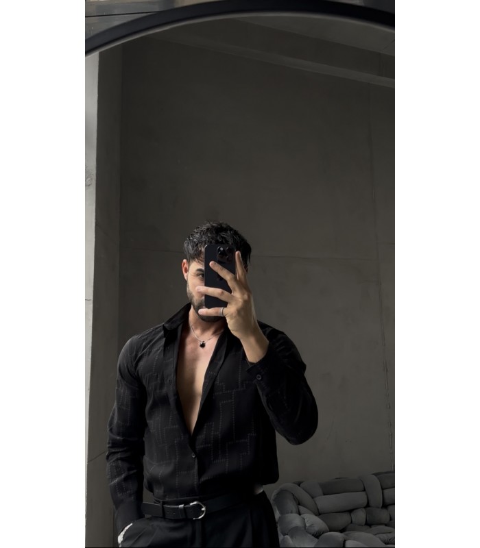 ÖZEL DESEN DETAYLI TENSEL KUMAŞ GÖMLEK