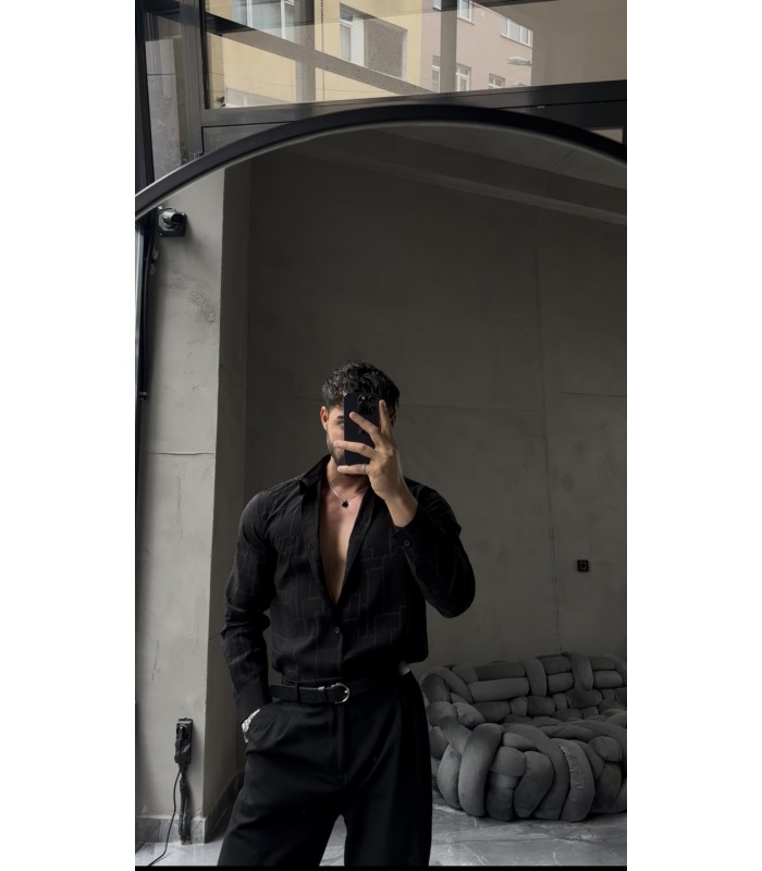 ÖZEL DESEN DETAYLI TENSEL KUMAŞ GÖMLEK