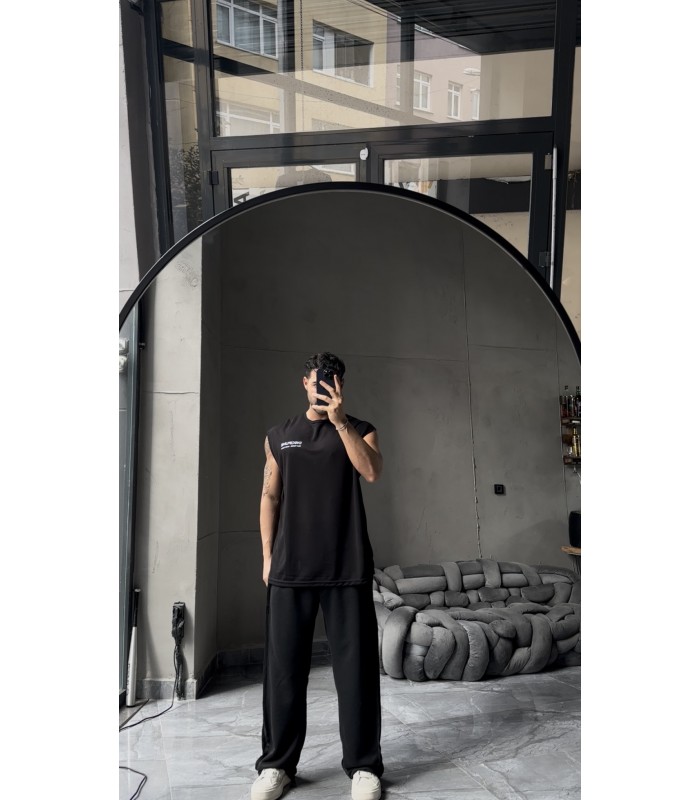 OVERSİZE İNCE KUMAŞ LİKRALI SIFIR KOL TSHIRT