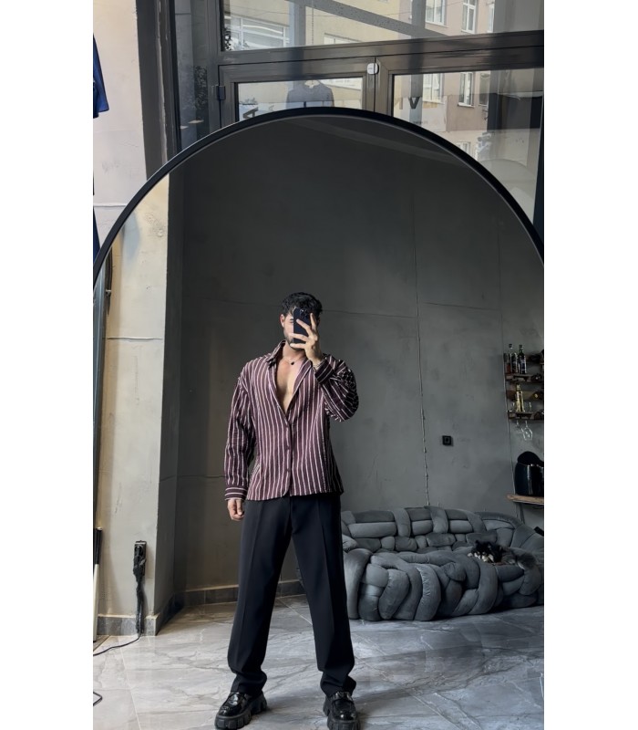 İNCE ÇİZGİ DETAYLI OVERSİZE GÖMLEK