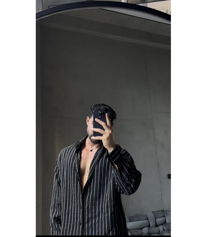 İNCE ÇİZGİ DETAYLI OVERSİZE GÖMLEK