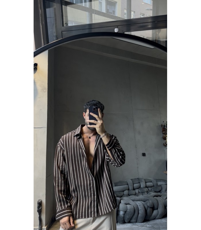 İNCE ÇİZGİ DETAYLI OVERSİZE GÖMLEK