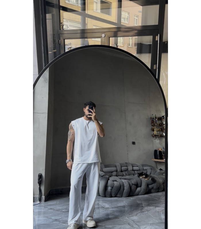 ÖZEL TASARIM OVERSİZE YAN KUŞ GÖZÜ DETAYLI  EŞOFMAN TAKIM