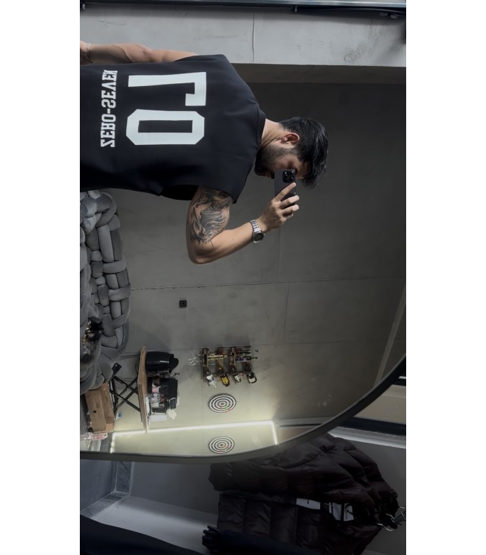 YENİ SEZON YIKAMA KUMAŞ ARKA BASKI DETAYLI OVERSİZE SIFIR KOL TSHİRT