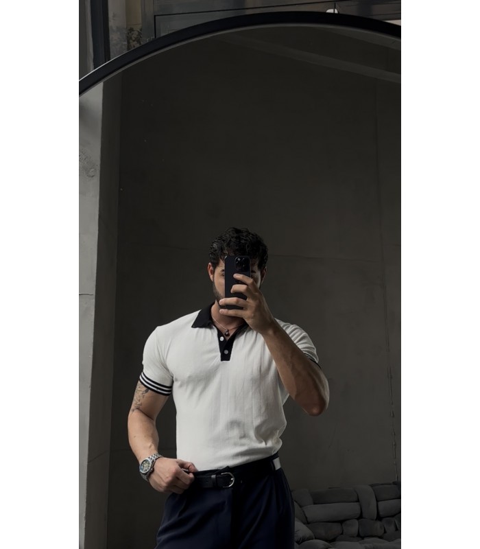 POLO YAKA ÖZEL DESEN DETAYLI TSHIRT