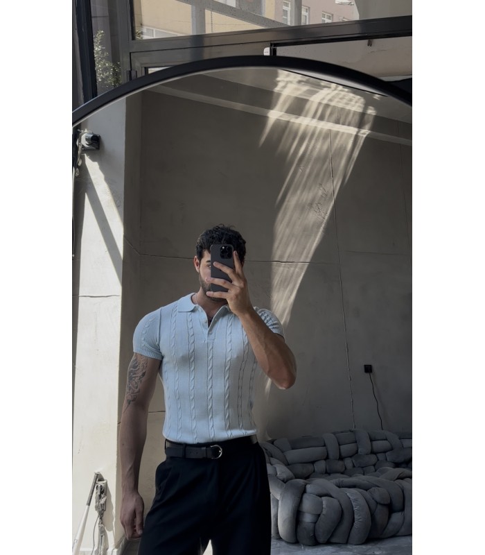 POLO YAKA ÖZEL NAKIŞ DESEN DETAYLI TİRKO TSHIRT
