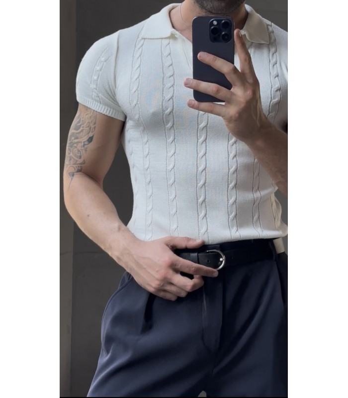 POLO YAKA ÖZEL NAKIŞ DESEN DETAYLI TİRKO TSHIRT