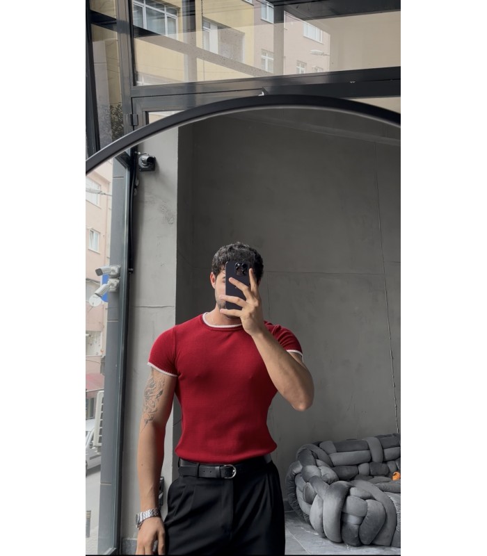 BİSİKLET YAKA ÖZEL  DESEN DETAYLI TİRKO TSHIRT