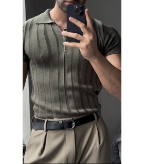 LİKRALI YAKA FERMUAR ÖZEL DESEN DETAYLI TSHIRT