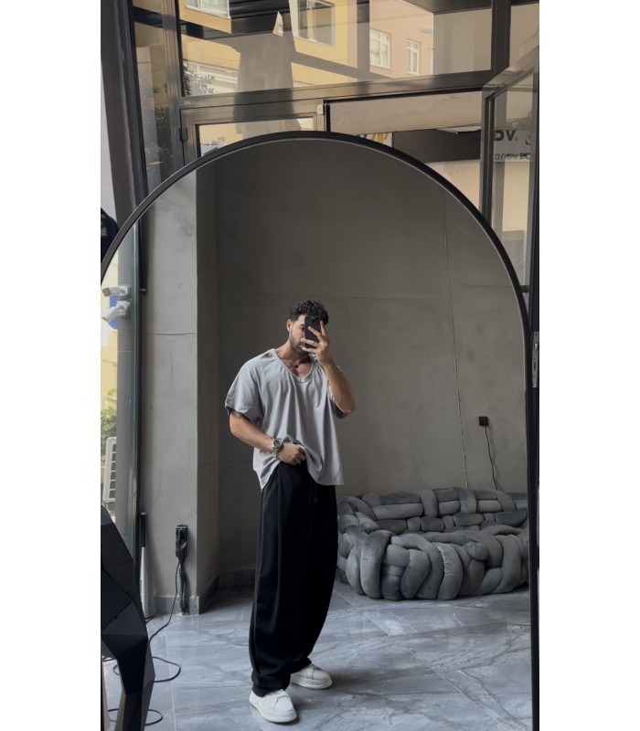 Oversize kalıp  Derin V yaka