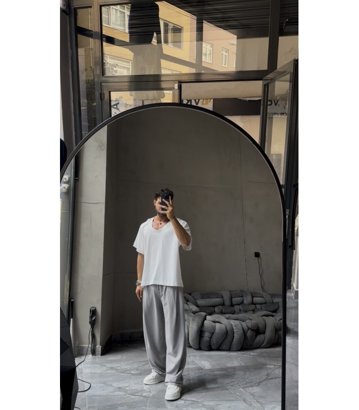 Oversize kalıp  Derin V yaka